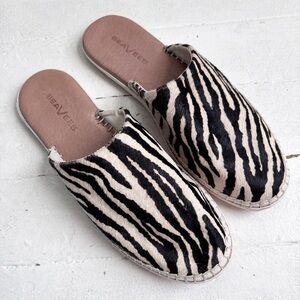 Seavees Lido Cowhide Animal Print Slides Slip On Shoes Size 8.5 EUC